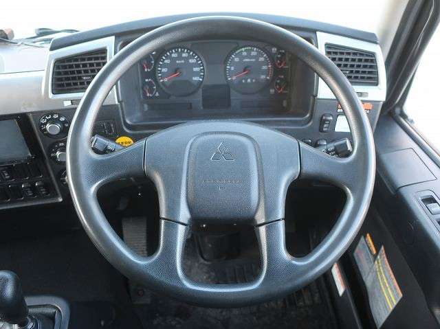 中古トラック 三菱ふそうクレーン付平ボディ ＃16