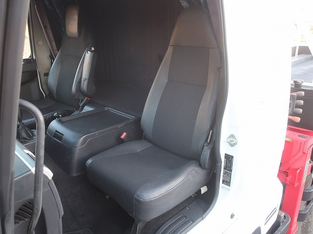 中古トラック 三菱ふそうクレーン付平ボディ ＃22