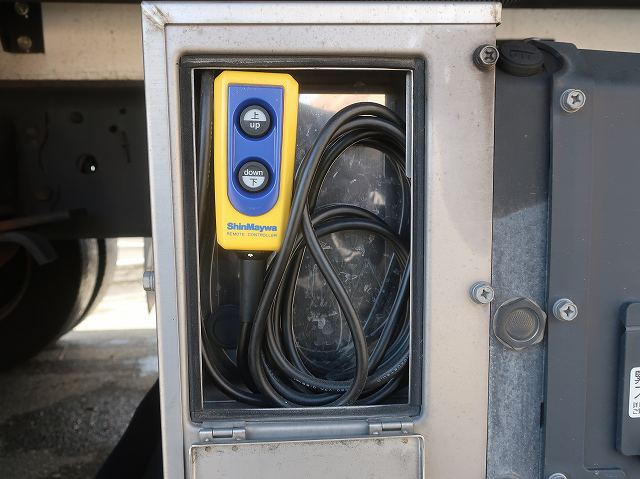 中古トラック いすゞアルミウィング ＃10