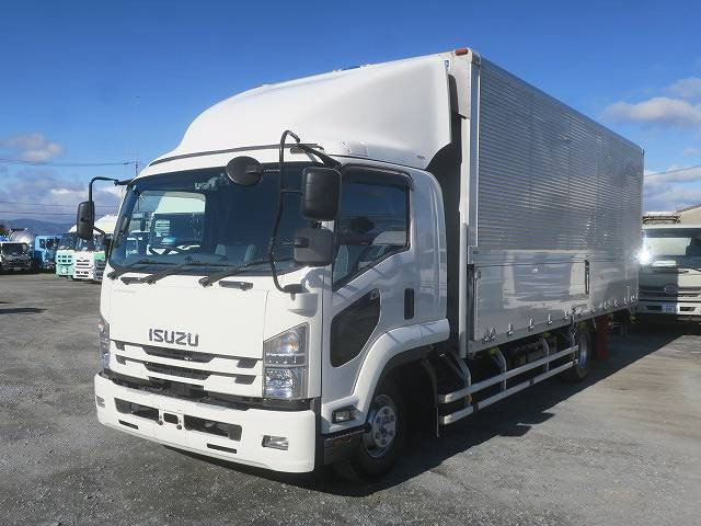 いすゞアルミウィング