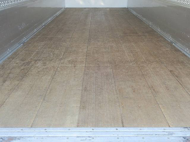 中古トラック いすゞ フォワード 中型アルミウィング