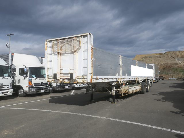 日本フルハーフ　トレーラー