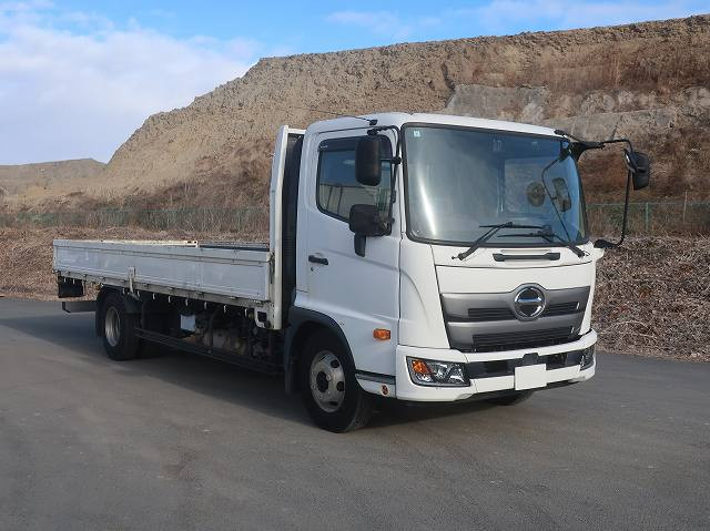 中古トラック 日野 レンジャー 中型平ボディ