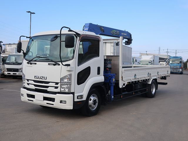 中古トラック いすゞクレーン付平ボディ ＃2