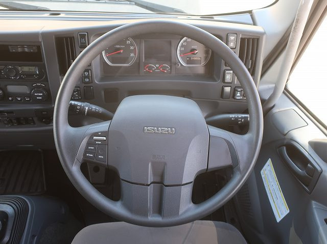 中古トラック いすゞアルミバン ＃15