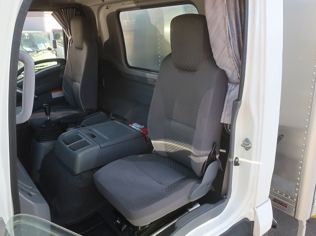 中古トラック いすゞアルミバン ＃23