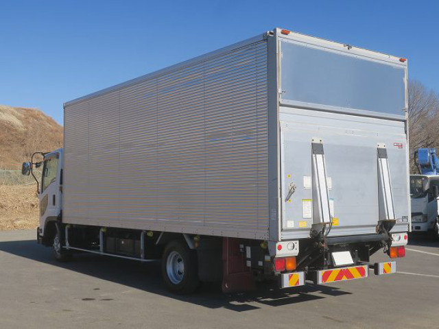 中古トラック いすゞアルミバン ＃4