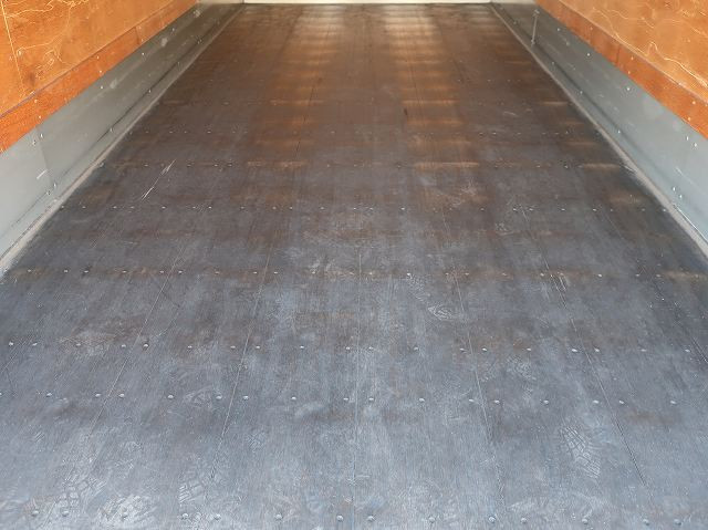 中古トラック いすゞアルミバン ＃6