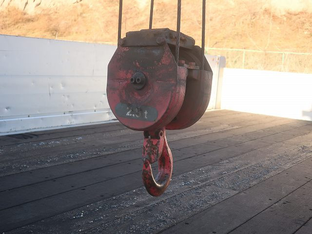 中古トラック いすゞクレーン付平ボディ ＃8