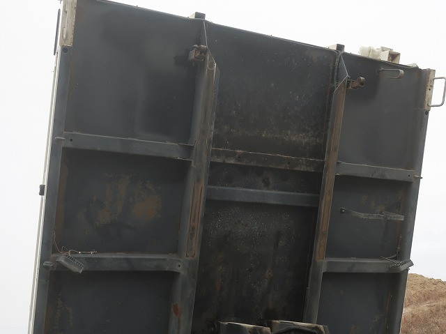 中古トラック いすゞダンプ ＃9