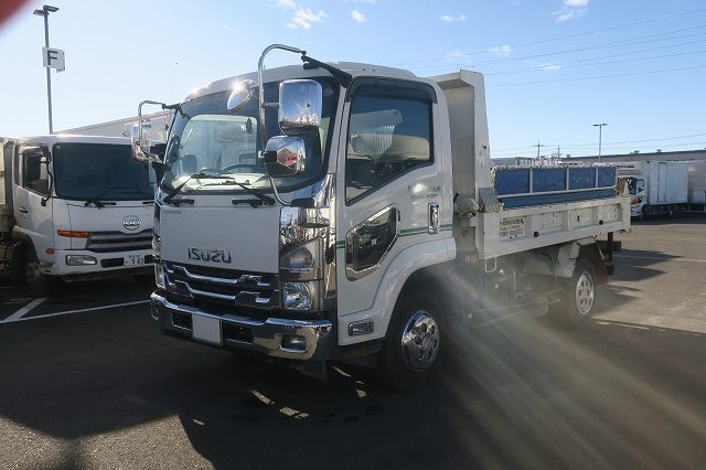 いすゞ　ダンプ