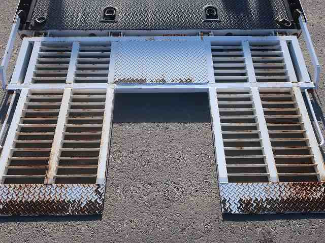 中古トラック いすゞセーフティーローダー（車載車） ＃8