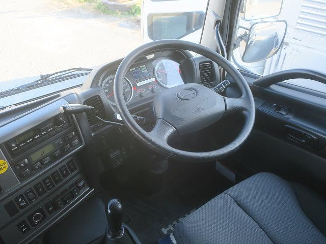 中古トラック 日野トラクタヘッド ＃16