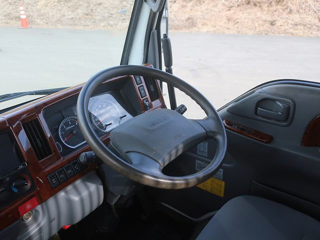 中古トラック いすゞダンプ ＃16