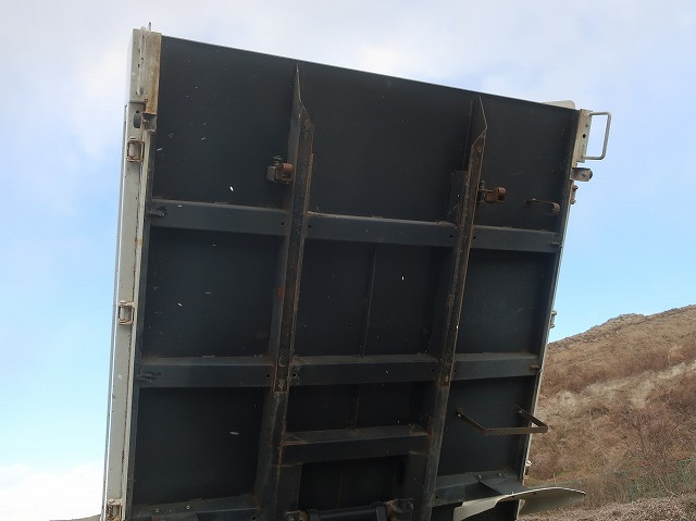 中古トラック いすゞダンプ ＃9