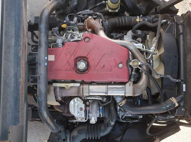 中古トラック 日野 デュトロ 小型平ボディ