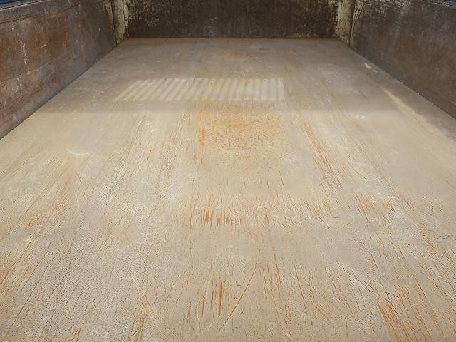 中古トラック いすゞダンプ ＃8