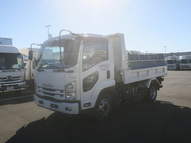 いすゞ　ダンプ