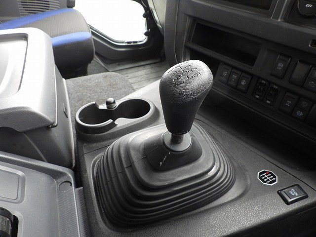 中古トラック いすゞアルミウィング ＃16