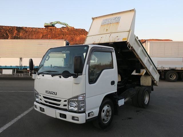いすゞダンプ