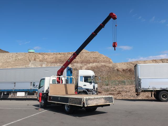 中古トラック 日野 デュトロ 3tクレーン付平ボディ