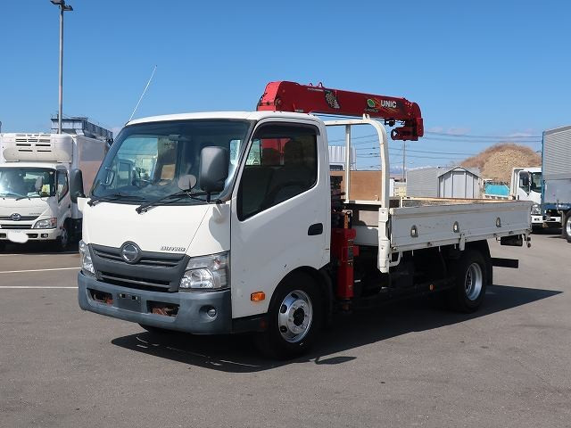 中古トラック 日野 デュトロ 3tクレーン付平ボディ