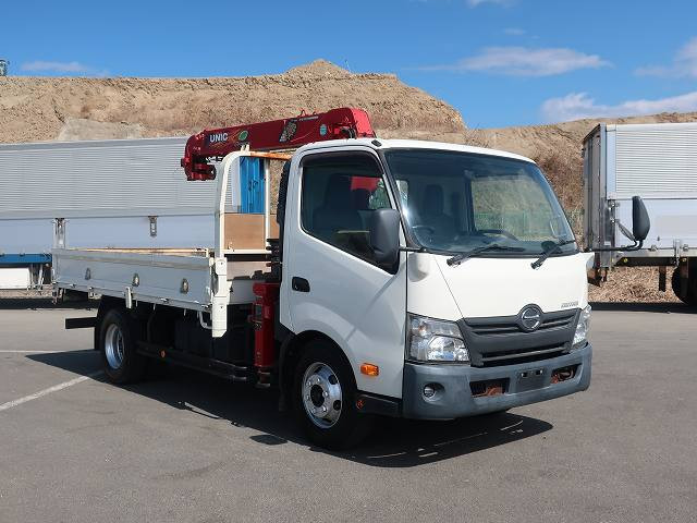 中古トラック 日野 デュトロ 3tクレーン付平ボディ