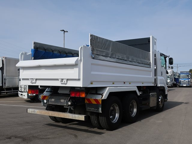 中古トラック いすゞダンプ ＃3