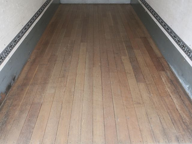 中古トラック 三菱ふそうアルミバン ＃8