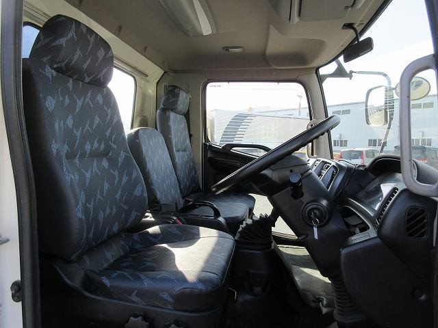 中古トラック 日野 レンジャー 中型クレーン付平ボディ