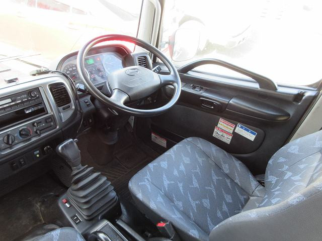 中古トラック 日野クレーン付平ボディ #15