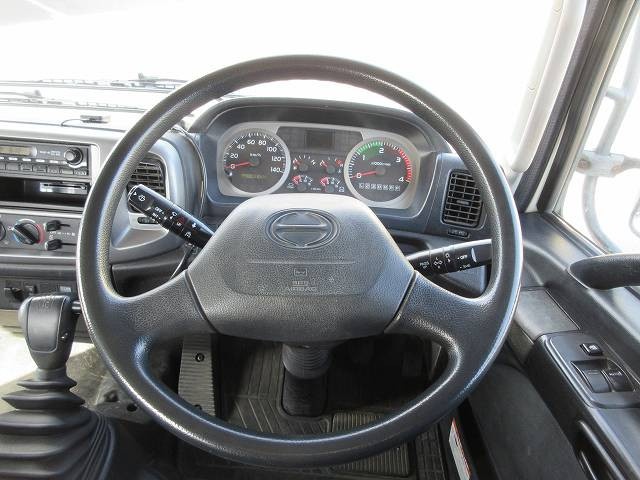 中古トラック 日野クレーン付平ボディ ＃16