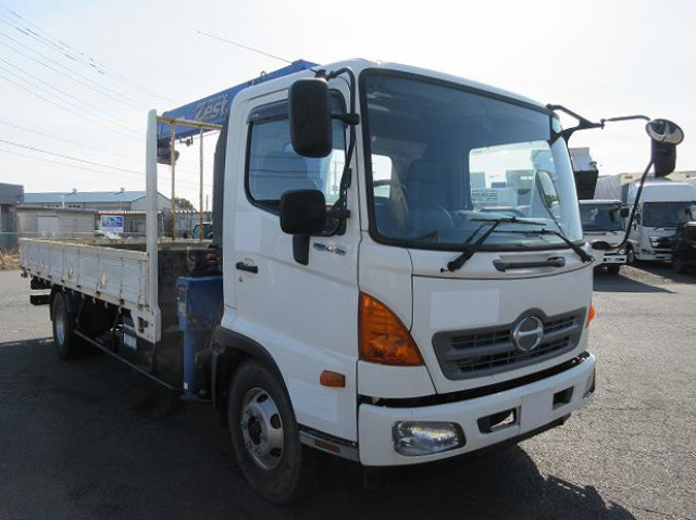 中古トラック 日野 レンジャー 中型クレーン付平ボディ