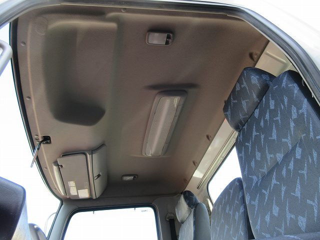 中古トラック 日野 レンジャー 中型クレーン付平ボディ