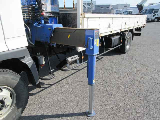 中古トラック 日野クレーン付平ボディ #8