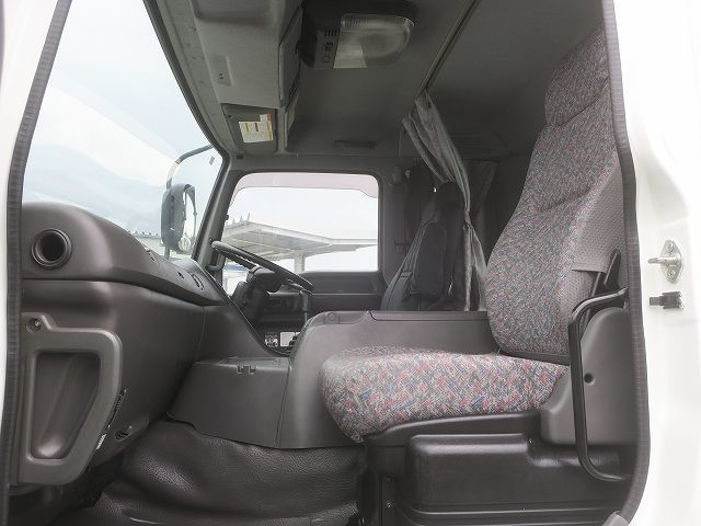 中古トラック いすゞコンクリートミキサー車 ＃18