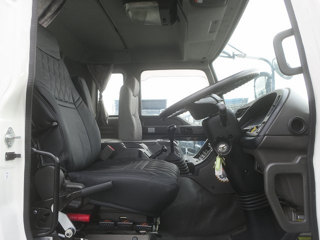 中古トラック いすゞコンクリートミキサー車 ＃10