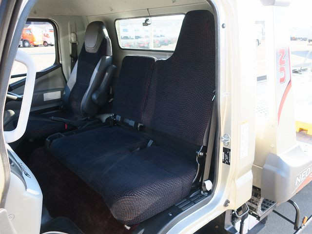 中古トラック 三菱ふそうセーフティーローダー（車載車） ＃23