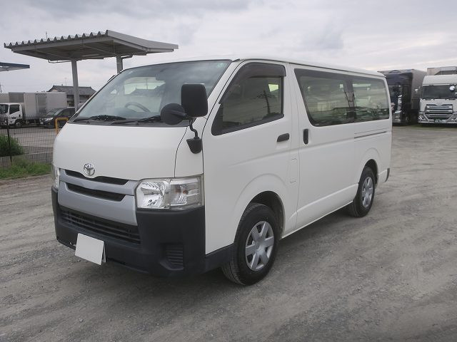 [Lease/Rental Only Vehicle] 2015 Toyota Hiace DX, 3-seater, Diesel, Automatic Transmission, 5-door, ETC, Rearview Camera
