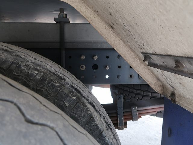 中古トラック 三菱ふそう冷凍バン ＃11