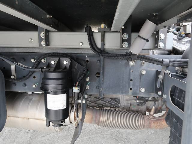 中古トラック 三菱ふそう冷凍バン ＃15