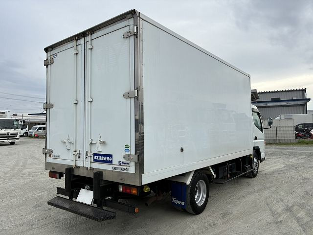中古トラック 三菱ふそう冷凍バン ＃3