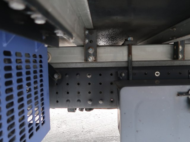 中古トラック 三菱ふそう冷凍バン ＃10