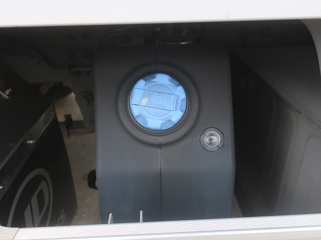 中古トラック UDトラックスアルミウィング ＃11