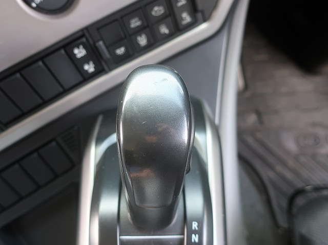 中古トラック UDトラックス クオン 大型アルミウィング