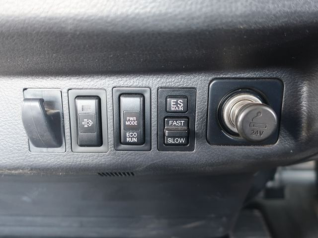 中古トラック 日野 レンジャー 中型平ボディ