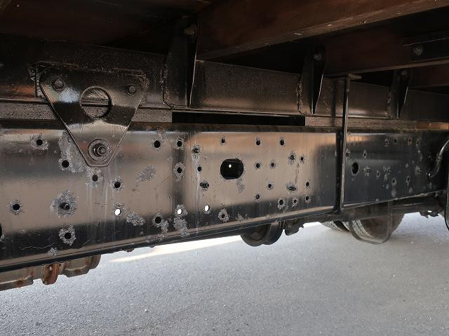 中古トラック 日野 レンジャー 中型平ボディ