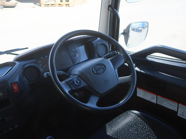 中古トラック 日野 レンジャー 中型ダンプ