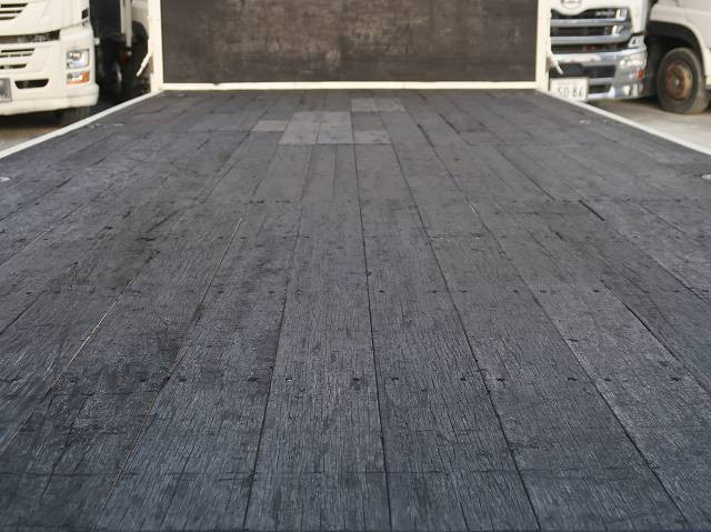 中古トラック 日野クレーン付平ボディ #9