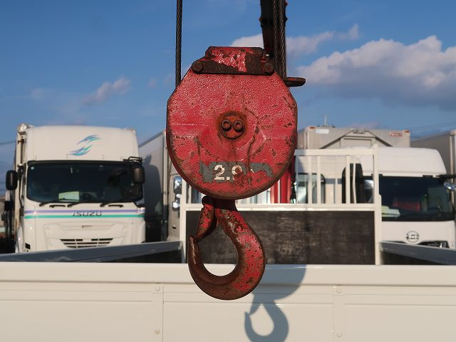 中古トラック 日野 レンジャー 中型クレーン付平ボディ